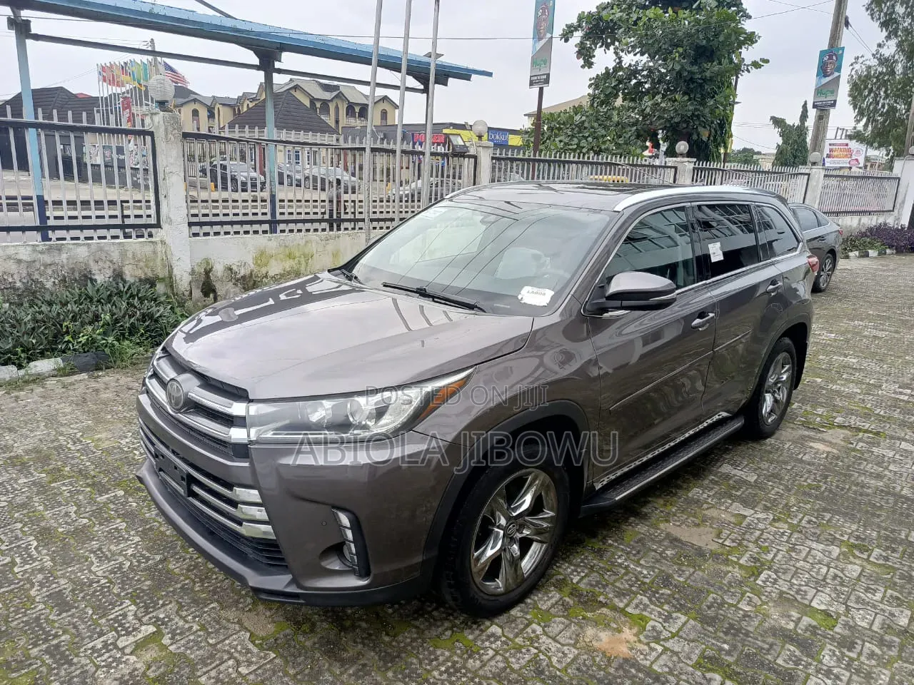 Toyota Highlander Limited Platinum 4x4 V6 (3.5L 6cyl 8A) 2018 Gray