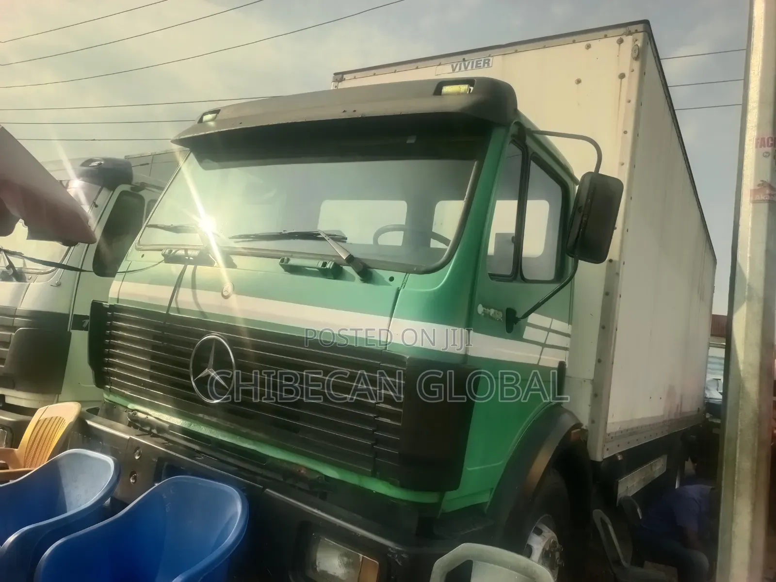1820 Mercedes Benz Truck (Foreign Used)