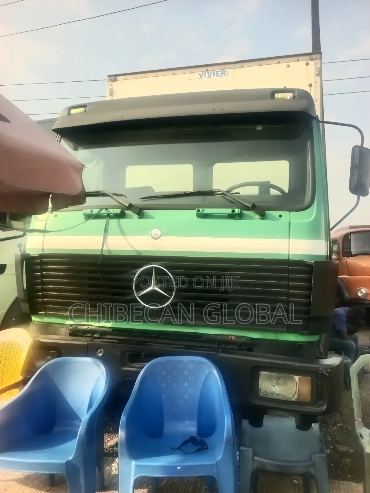 1820 Mercedes Benz Truck (Foreign Used)