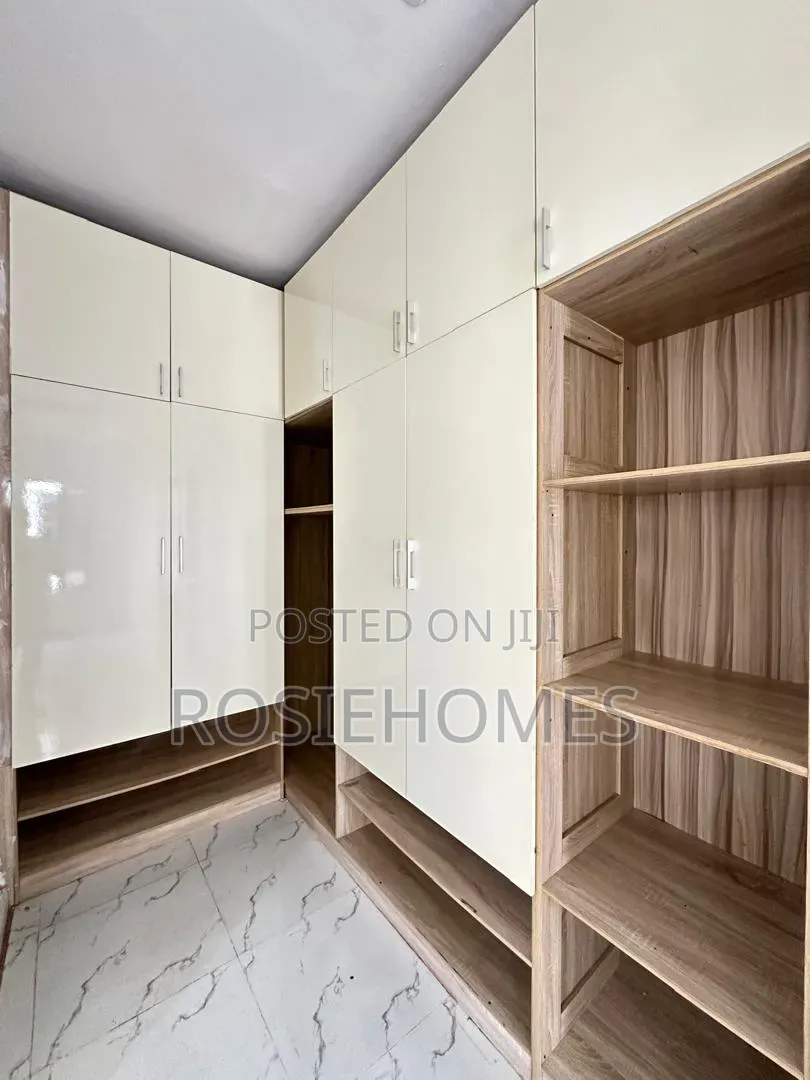 4bdrm Duplex in Orchid, Lekki Phase 1 for rent