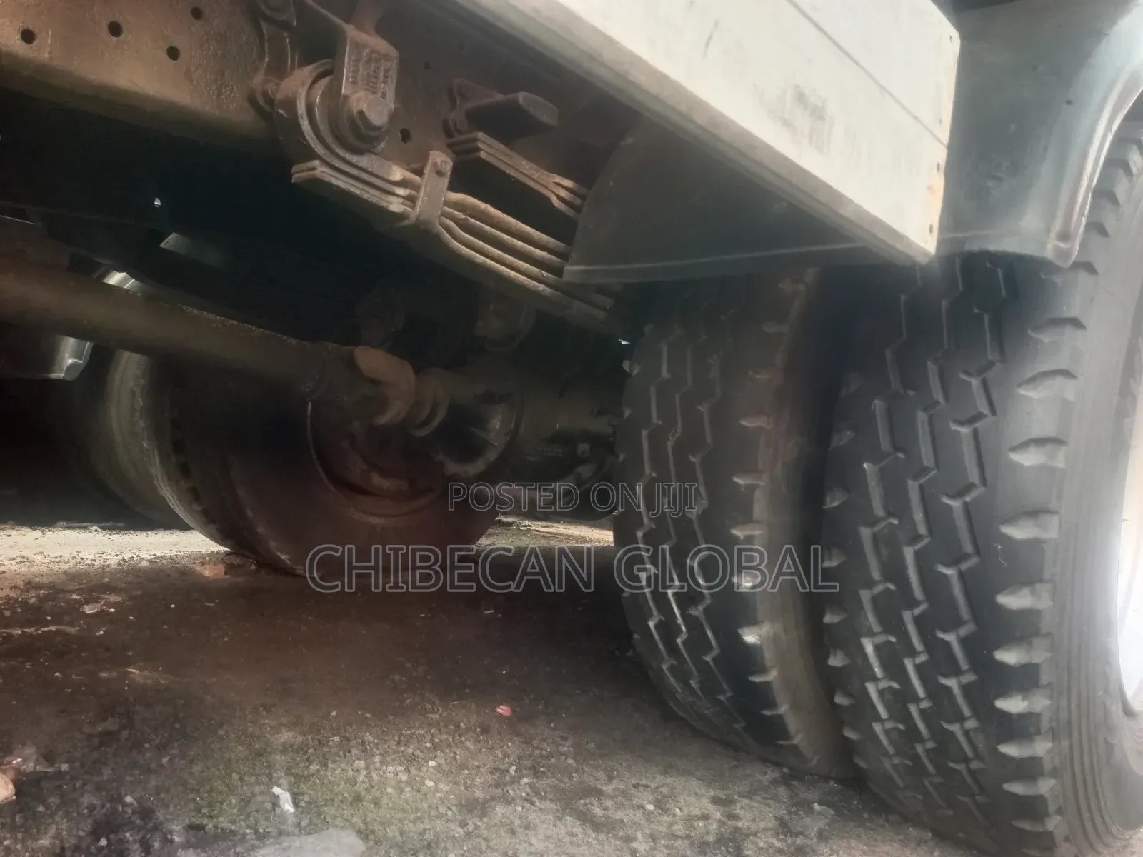 1820 Mercedes Benz Truck (Foreign Used)
