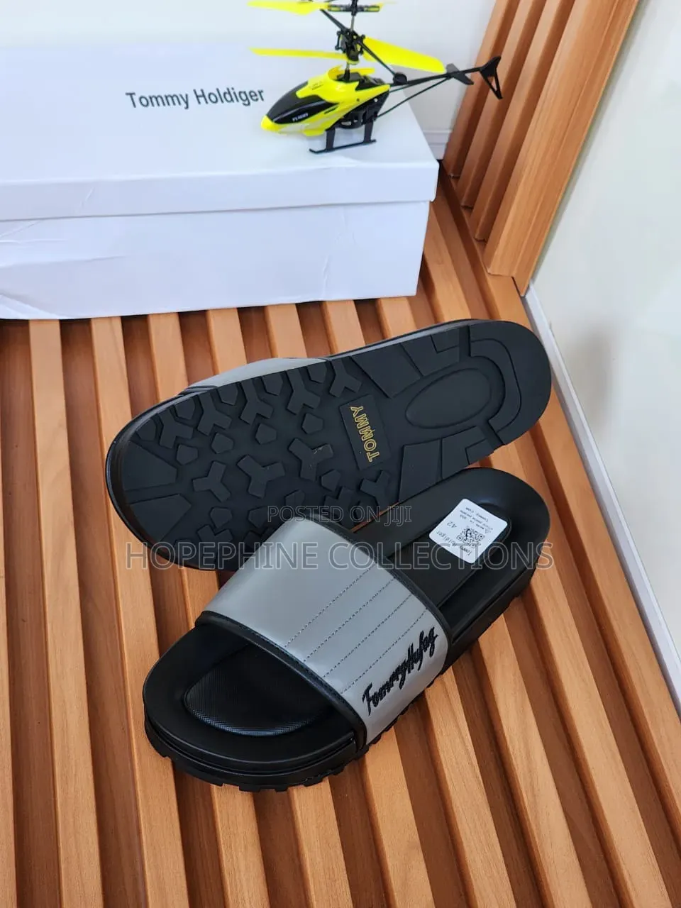 Luxury Palm Slippers for Men – Stylish Comfortable