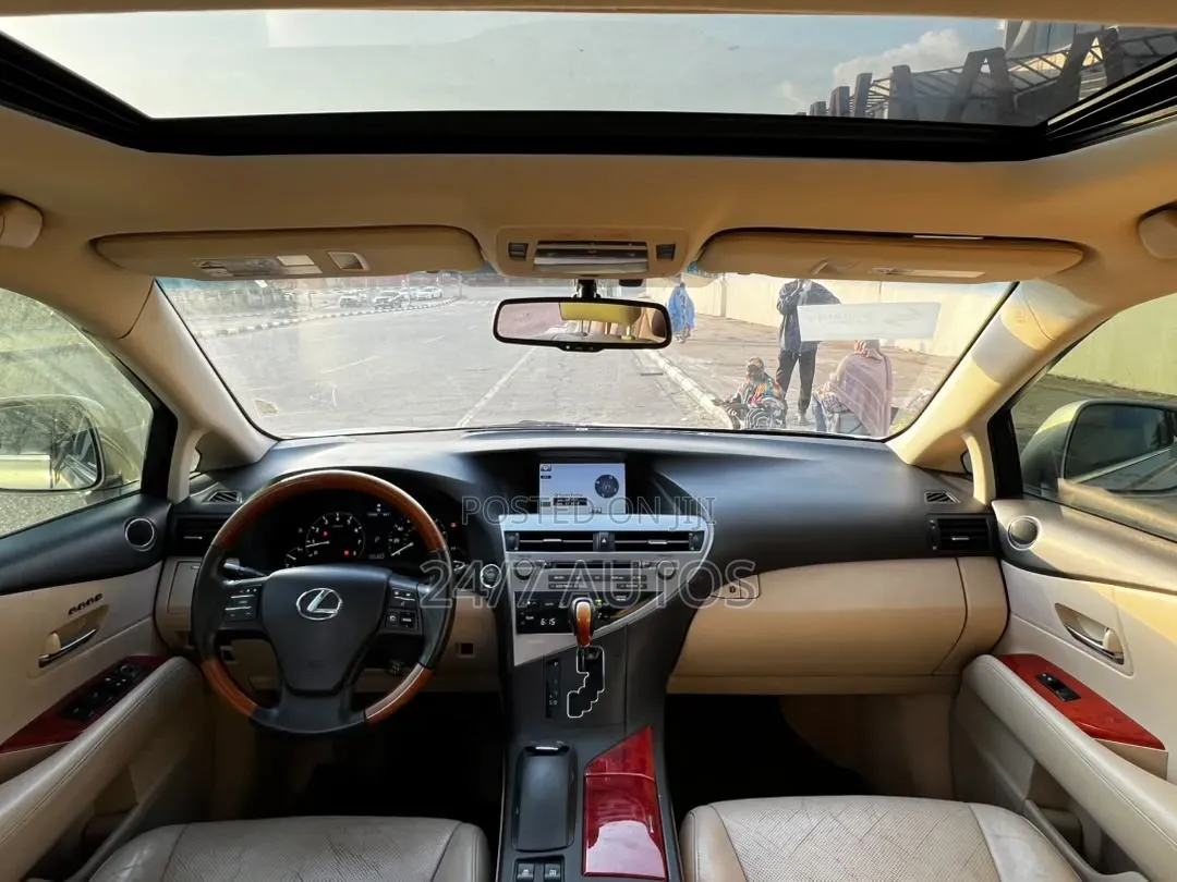 Lexus RX 2011 Gold
