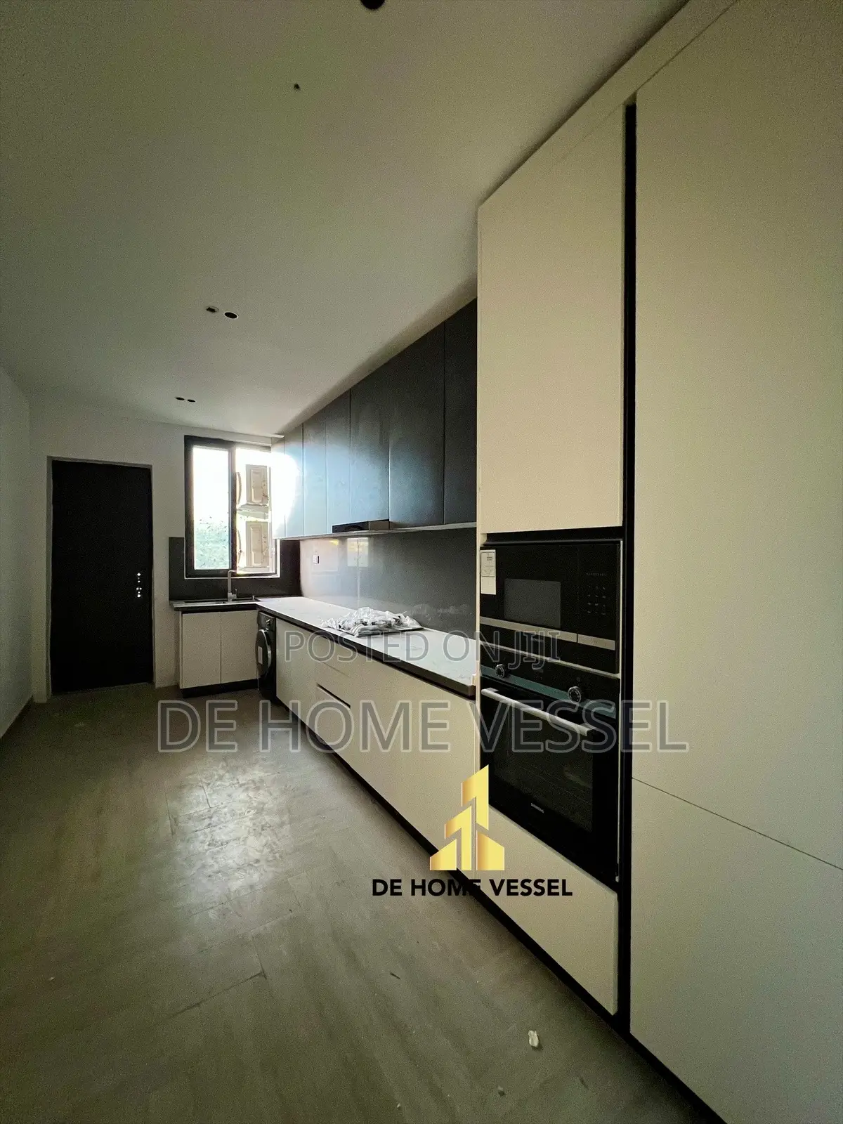 3bdrm Apartment in Old Ikoyi for sale
