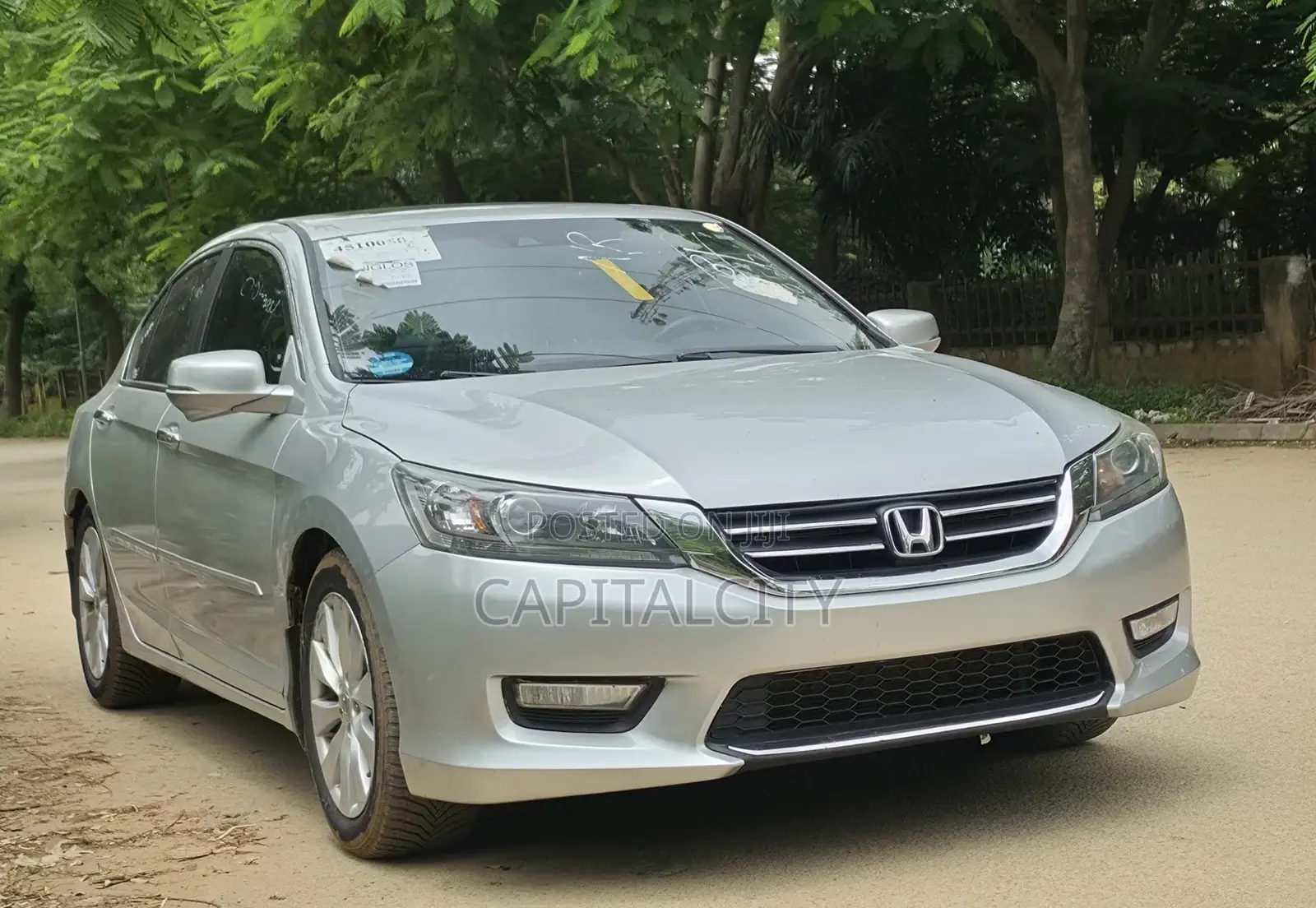 Honda Accord EX-L 4dr Sedan FWD (2.4L 4cyl 2A) 2013 Silver
