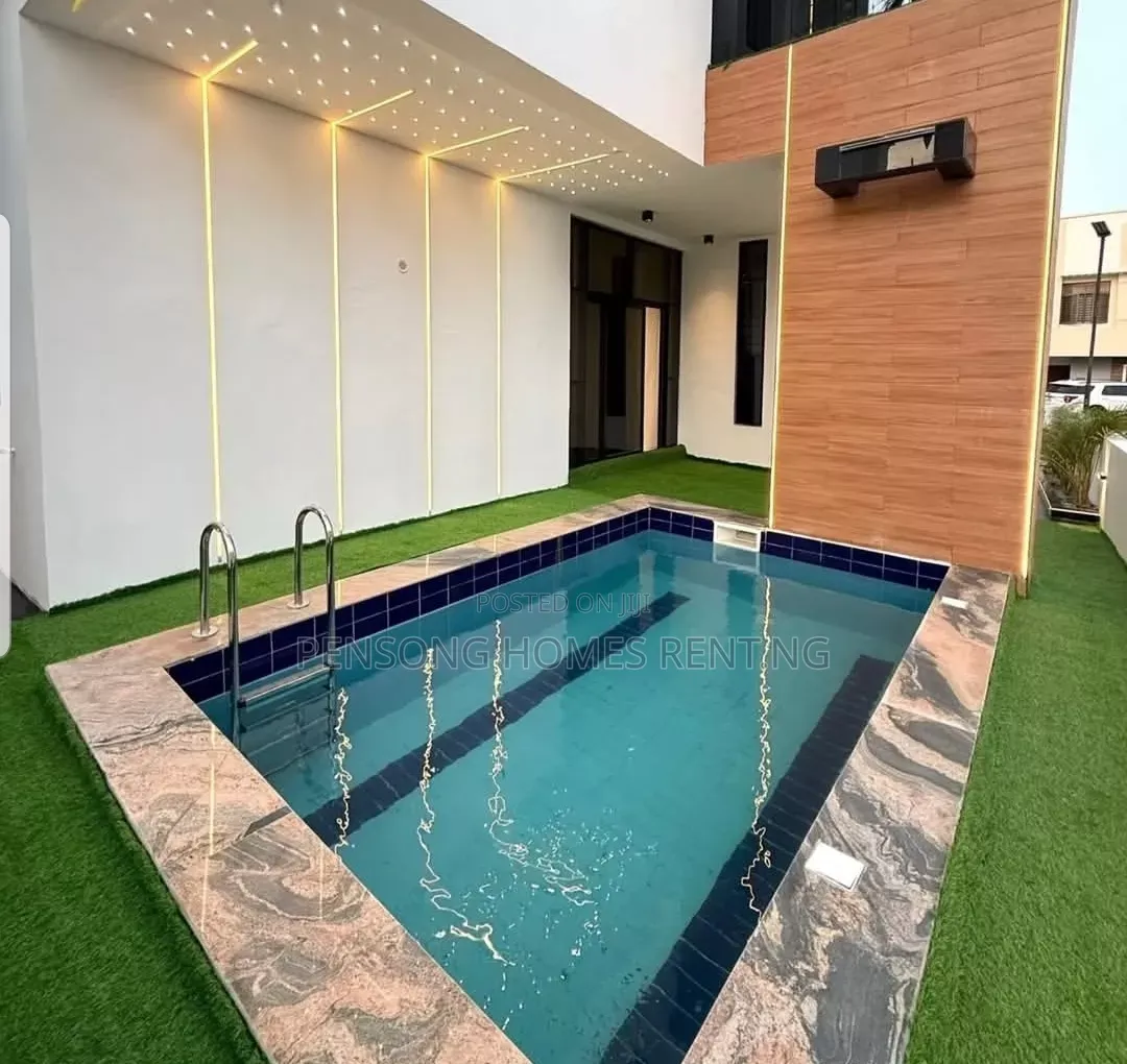 5bdrm Duplex in Chevron for rent