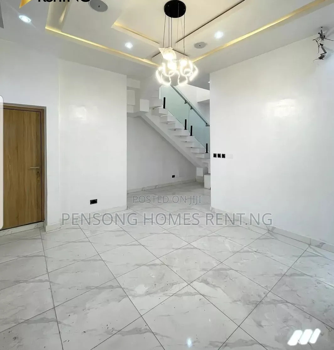 4bdrm Duplex in Ikota Gra for rent