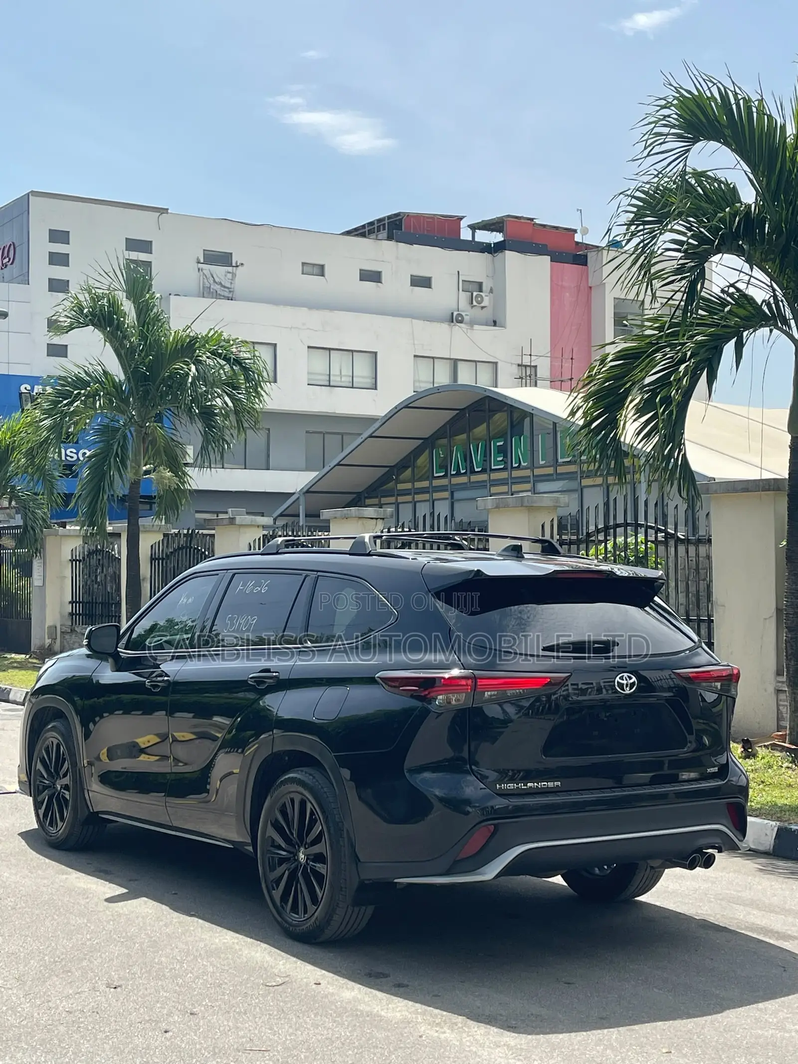 Toyota Highlander XSE AWD 2024 Black
