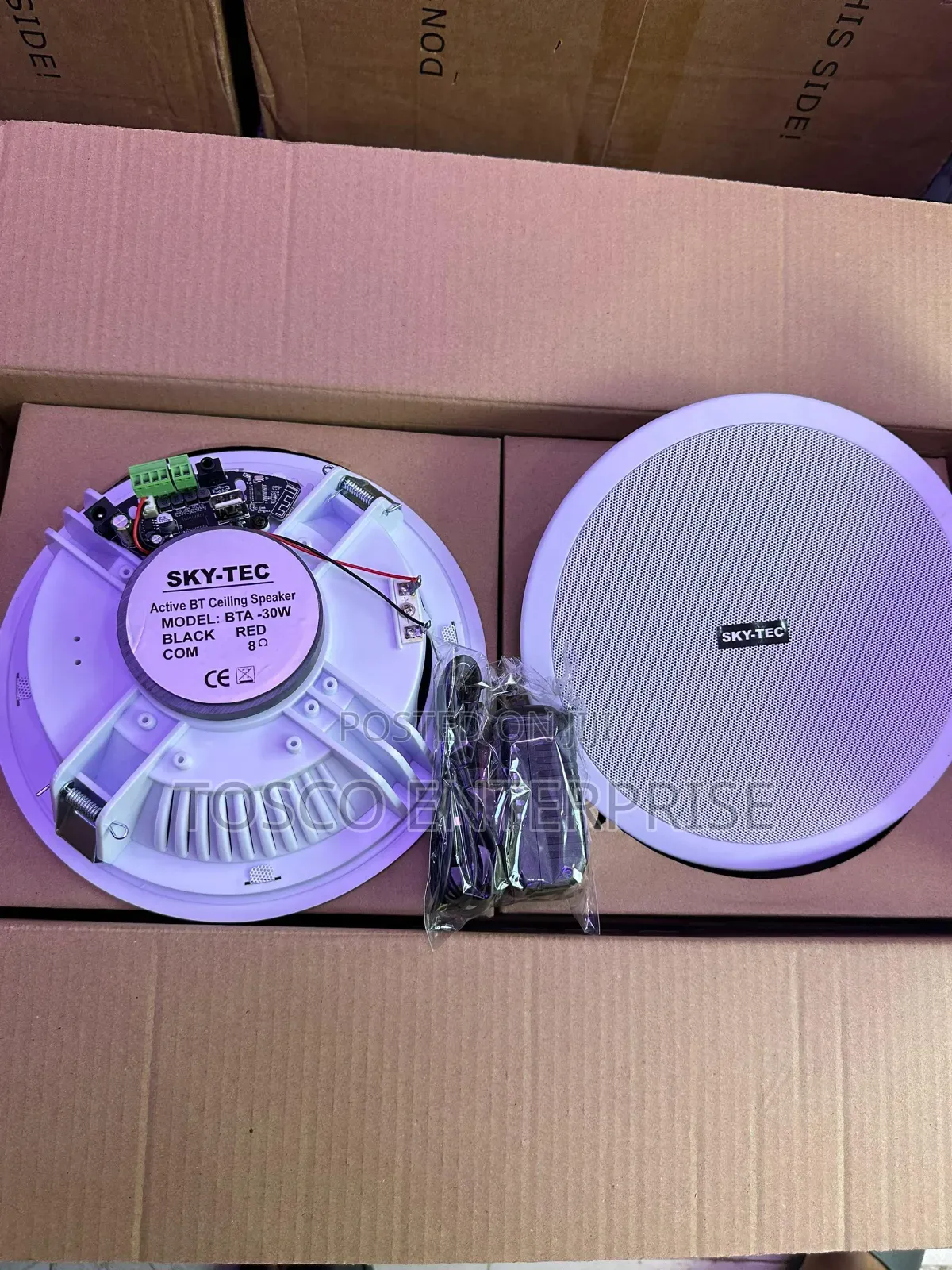 2ways Bluetooth, USB, Auxiliary 60watts