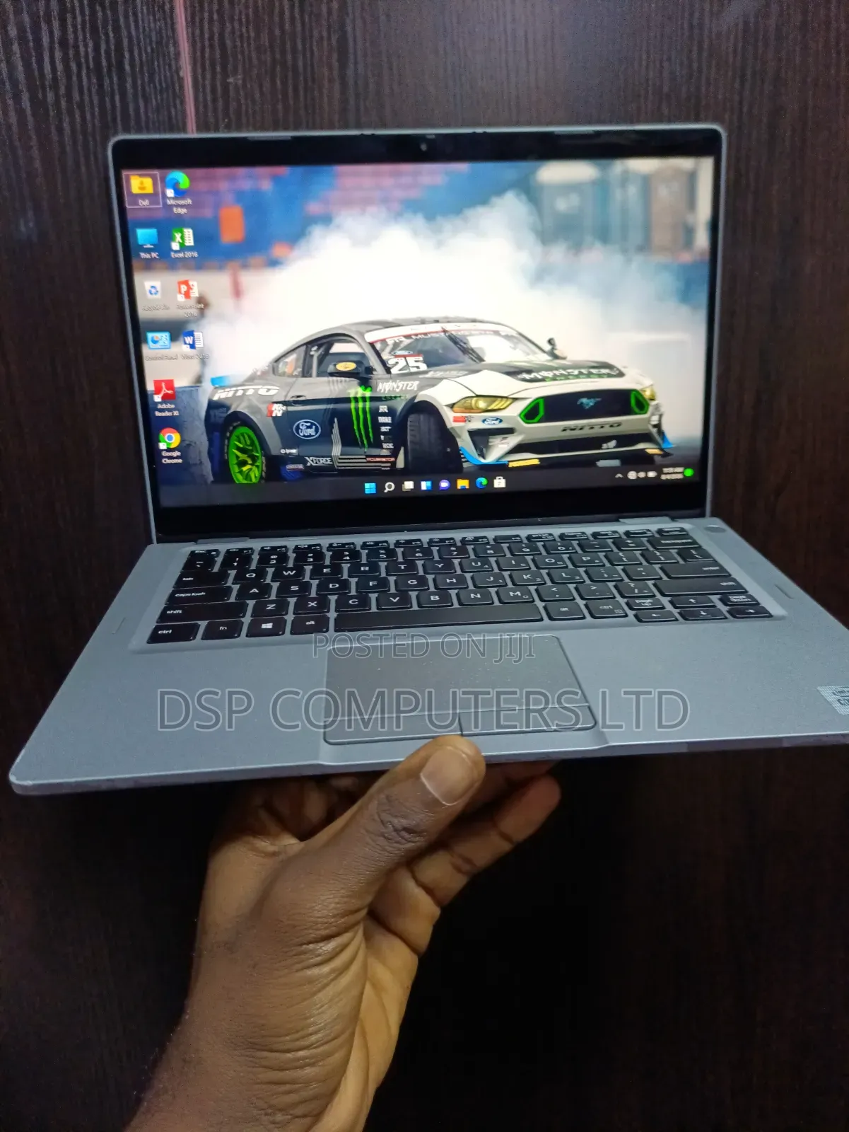Laptop Dell Latitude 5310 2-in-1 16GB Intel Core i7 SSD 512GB