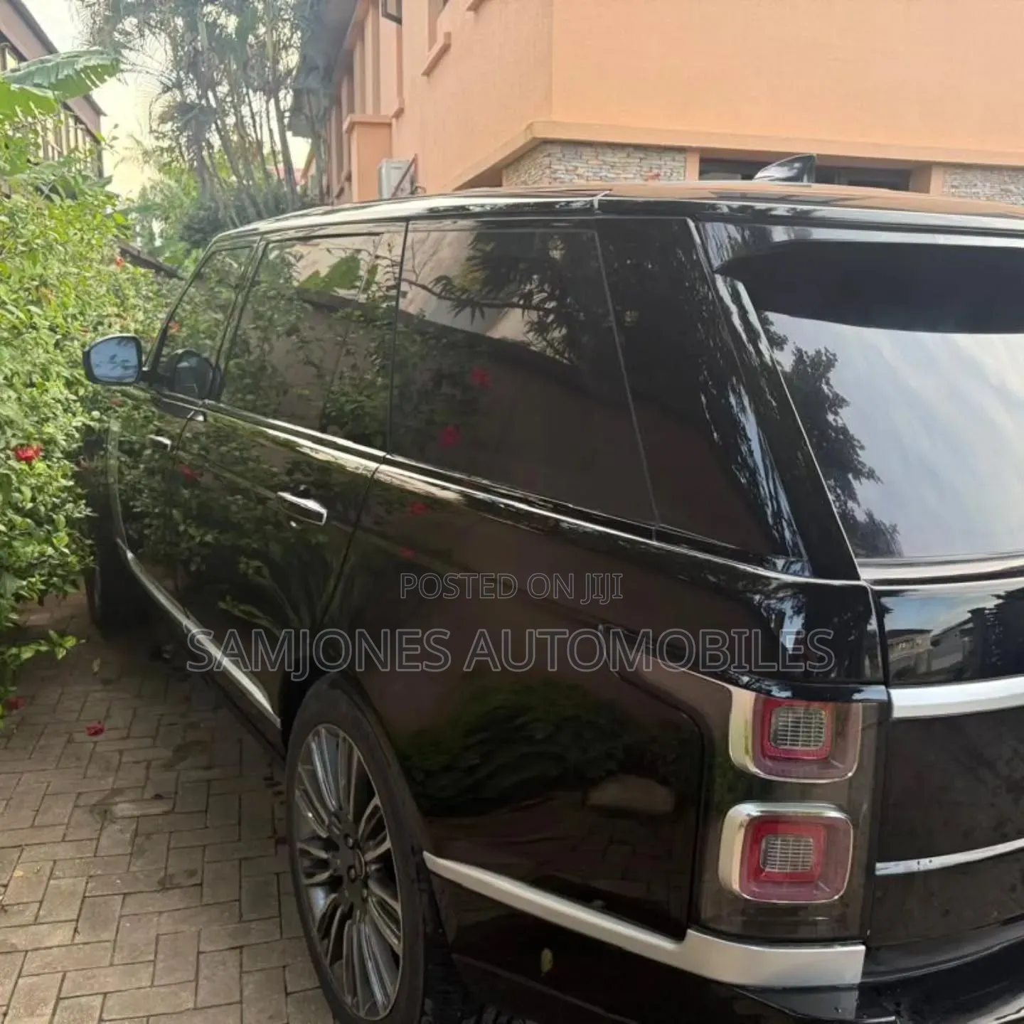 Land Rover Range Rover Vogue 2014 Black