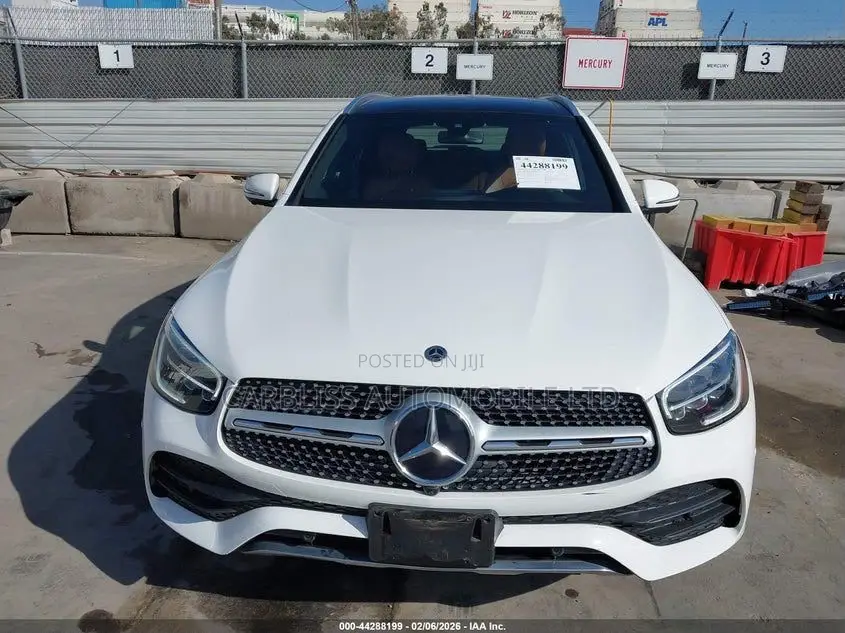 Mercedes-Benz GLC-Class 2021 White