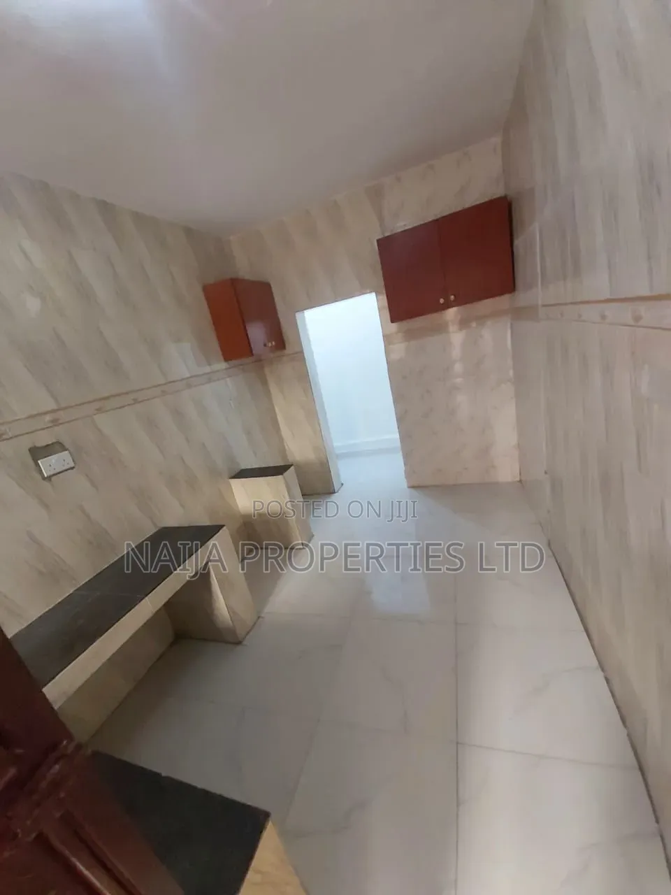 Mini Flat in Blue Apple Rd, Awoyaya for rent