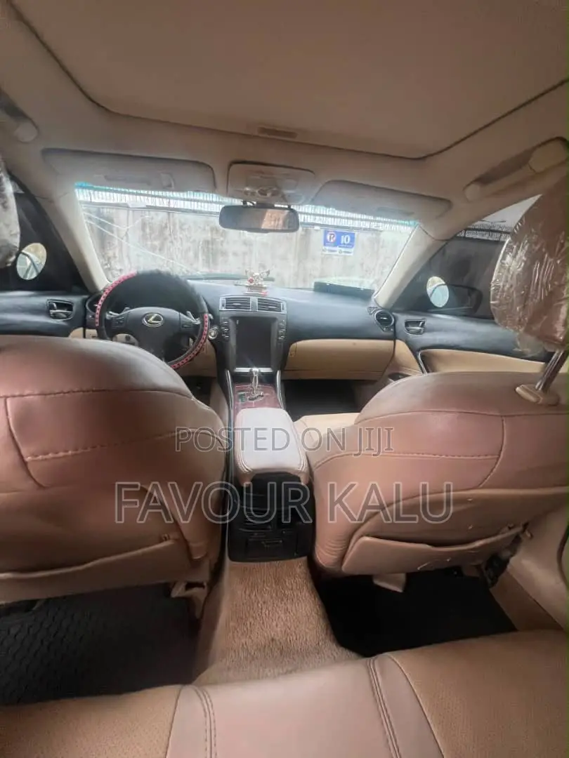 Lexus IS 250 2010 Gray