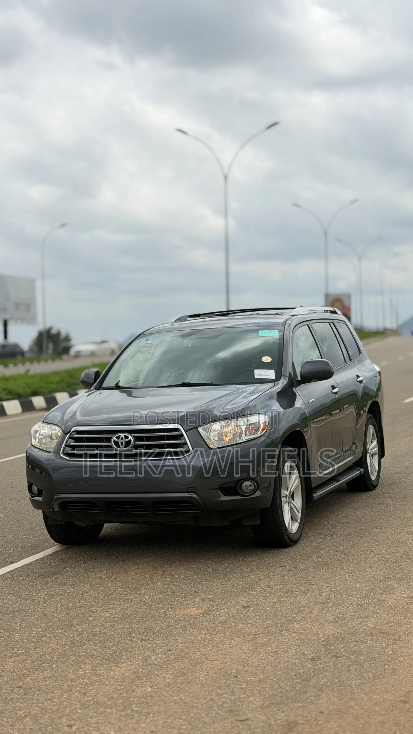 Toyota Highlander V6 2009 Gray