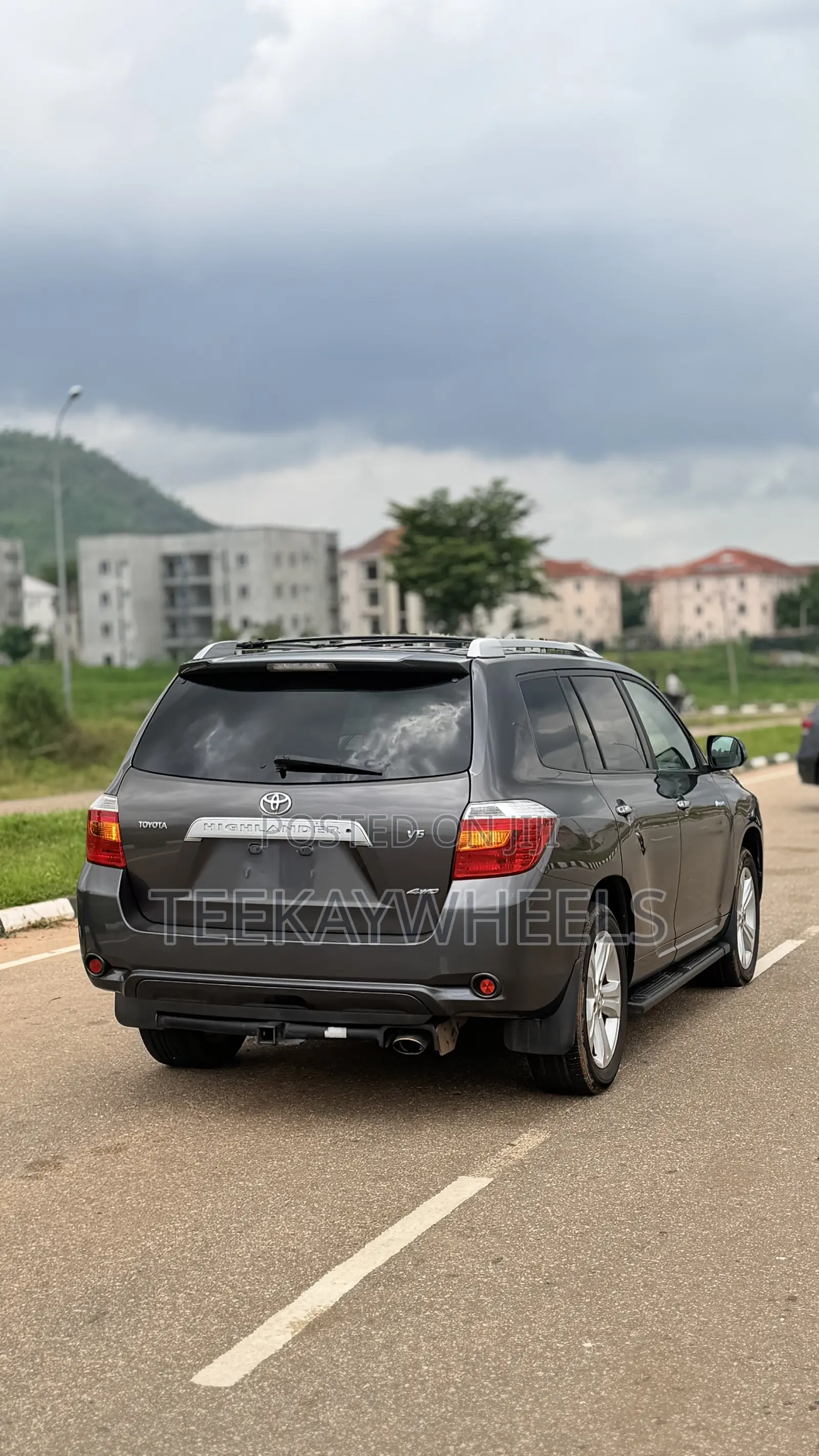 Toyota Highlander V6 2009 Gray