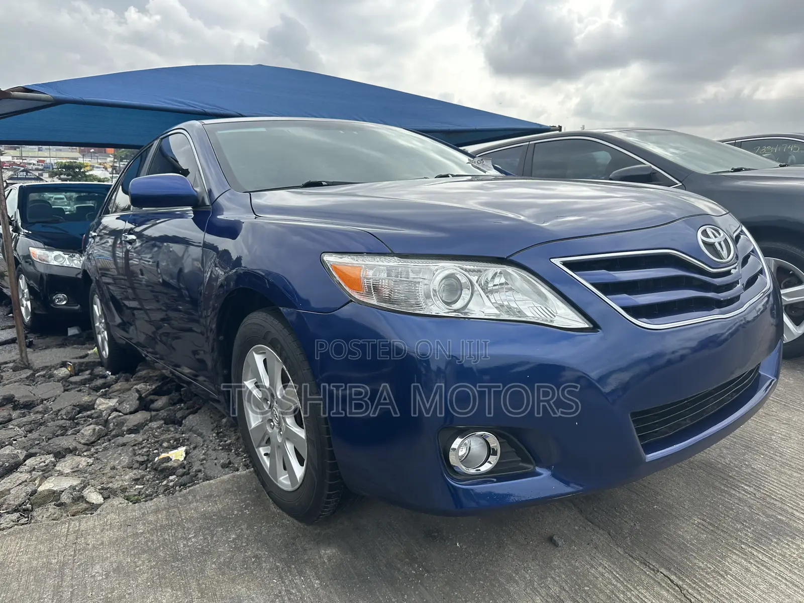 Toyota Camry 2011 Blue