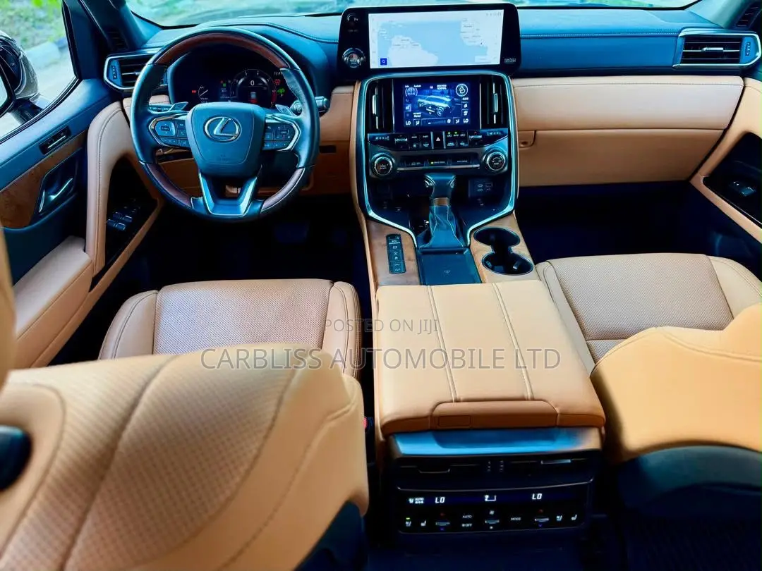 Lexus LX 600 2024 Beige
