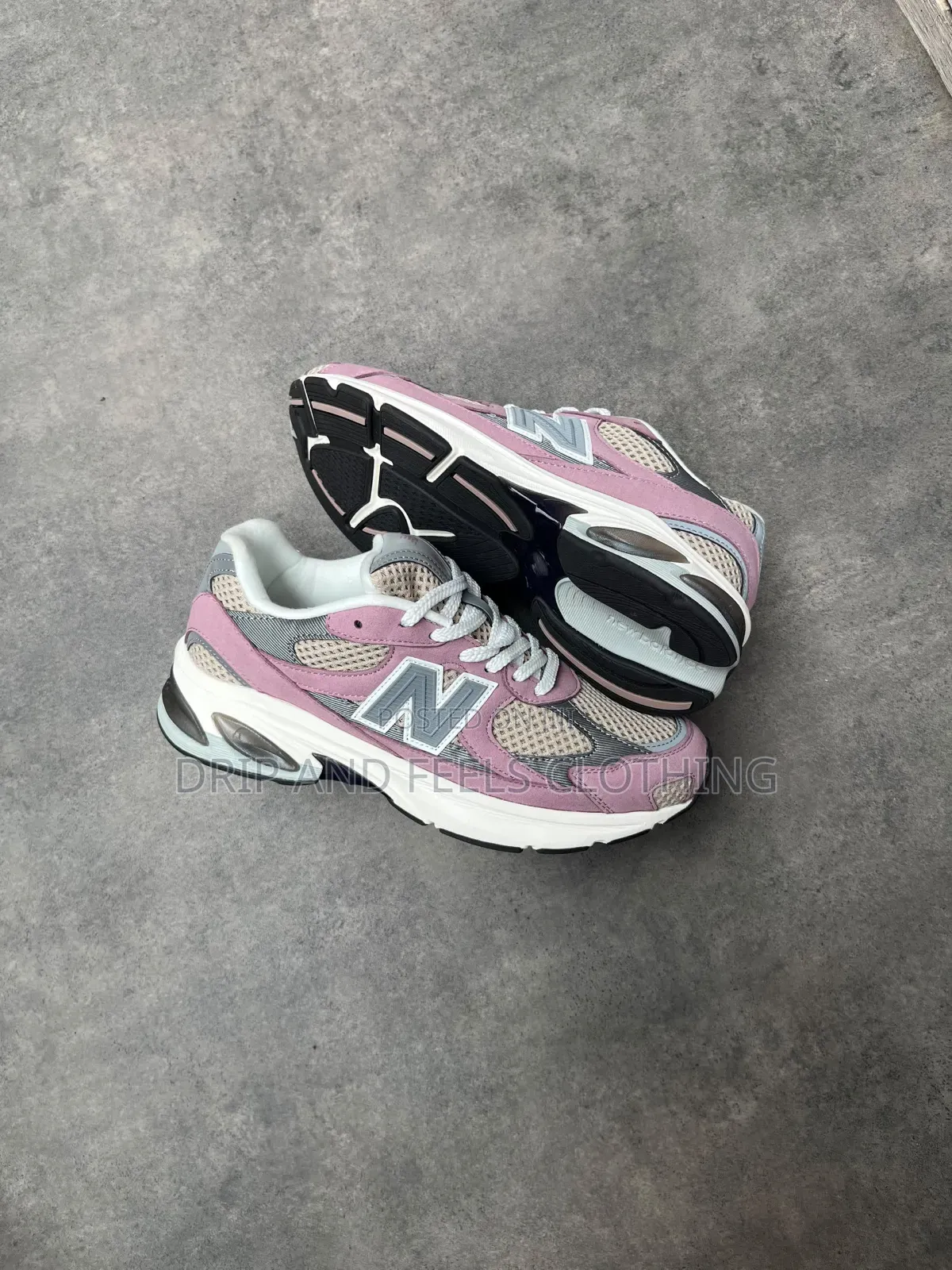 New Balance 2010 Sneakers