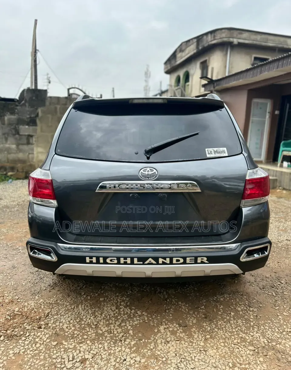 Toyota Highlander 2013 Gray