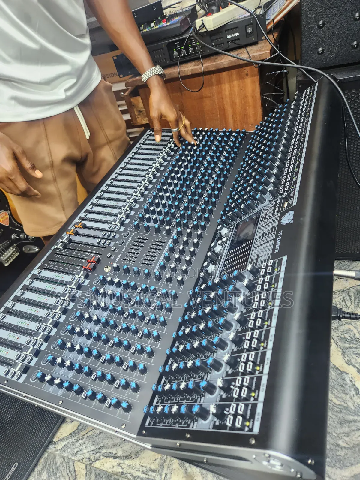 Original Audio 26 Channels Semi Digital Mixer 7 Auxiliary and 4 Group