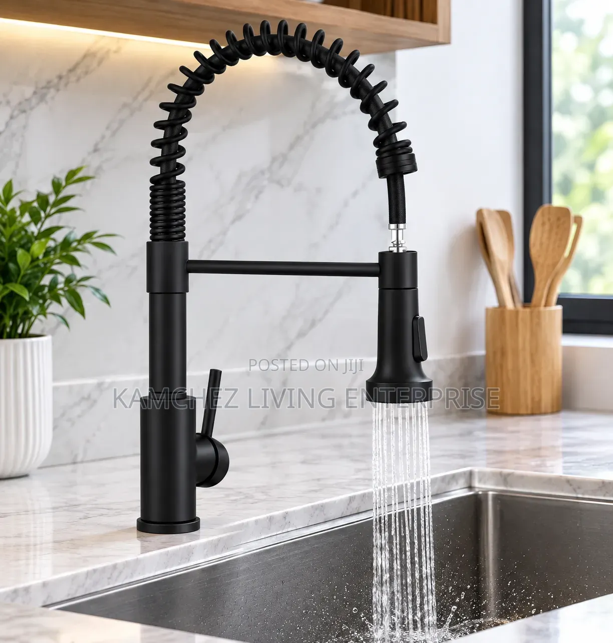 Luxury Black Pull-Down Kitchen Faucet