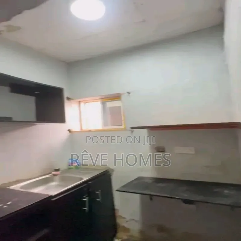 Studio Apartment in Shomolu / Shomolu for rent
