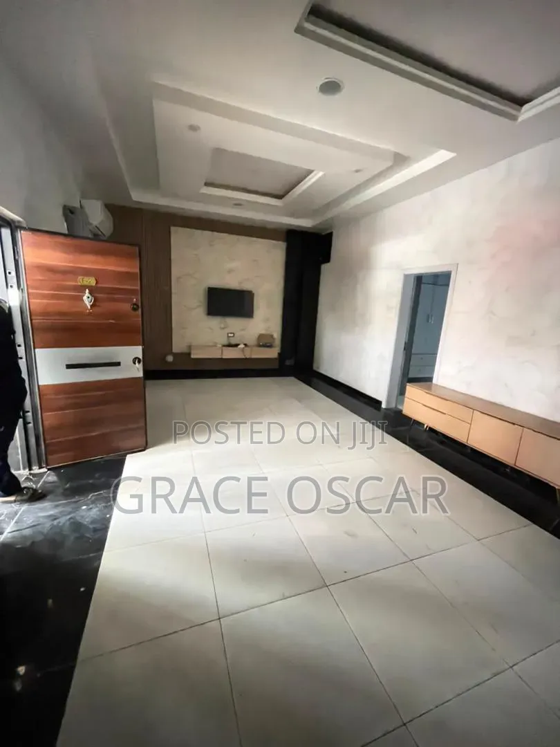 4bdrm Duplex in Ikota for rent