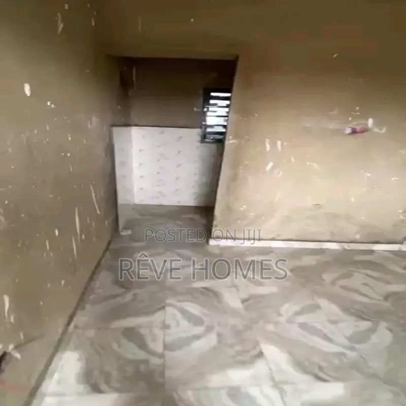 Studio Apartment in Shomolu / Shomolu for rent