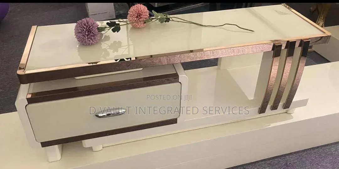 TV Stand / Modern TV Stand