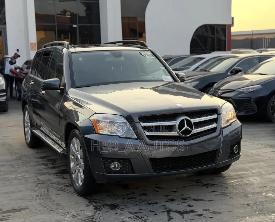Mercedes-Benz GLK-Class 350 4MATIC 2010 Gray