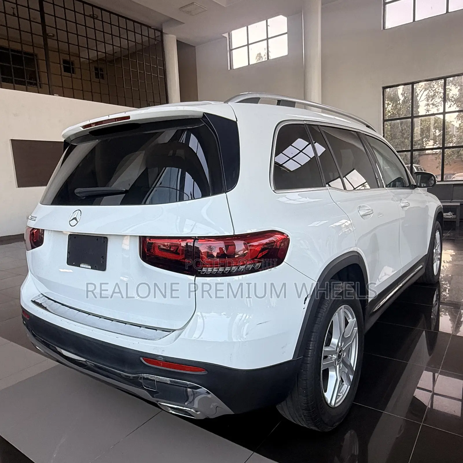Mercedes-Benz GLB-Class GLB 250 4MATIC 2020 White
