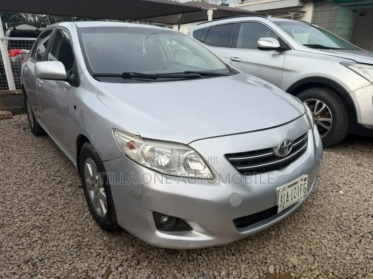 Toyota Corolla LE 4dr Sedan (1.8L 4cyl 4A) 2010 Silver