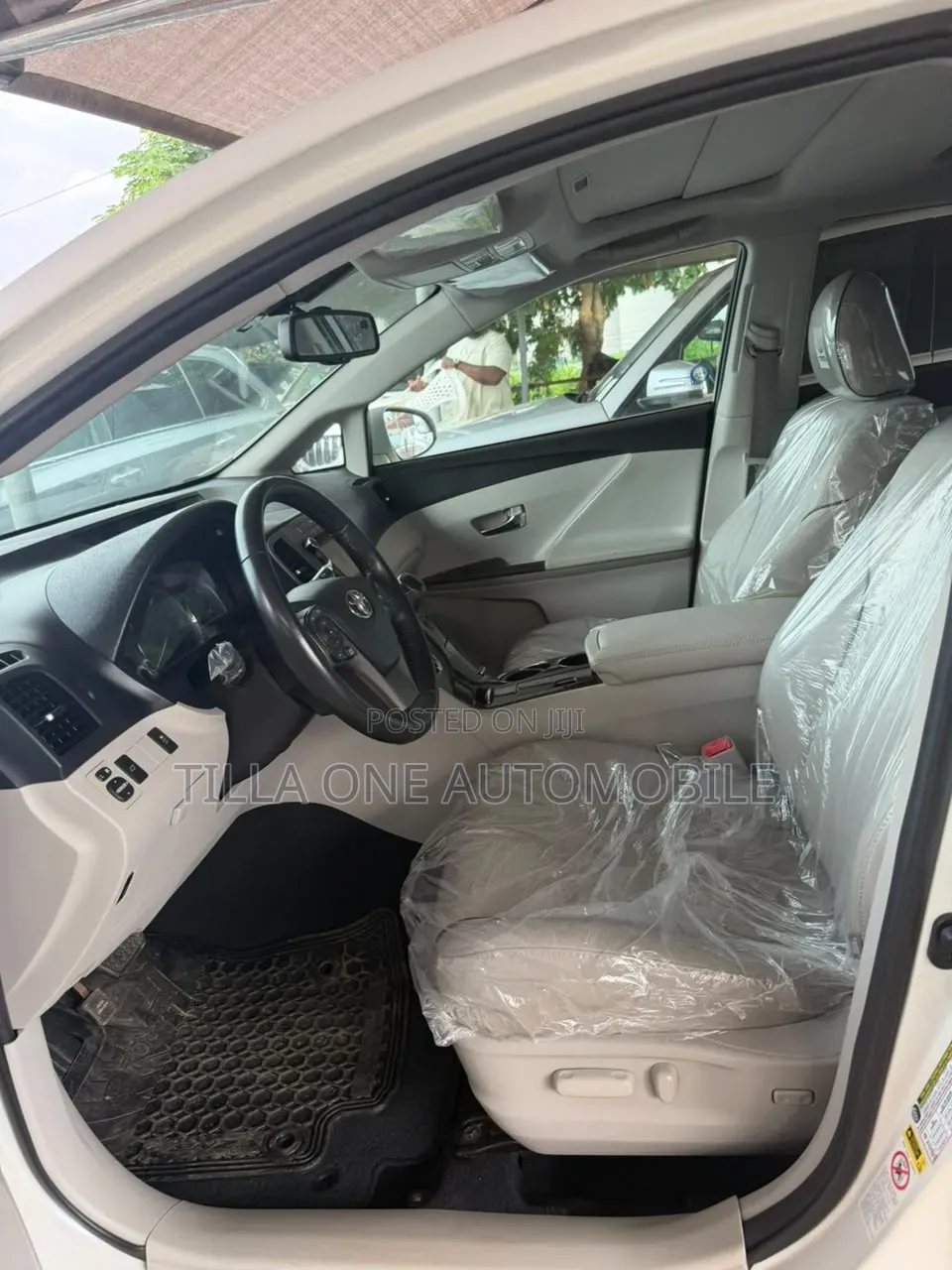 Toyota Venza Limited 2013 White
