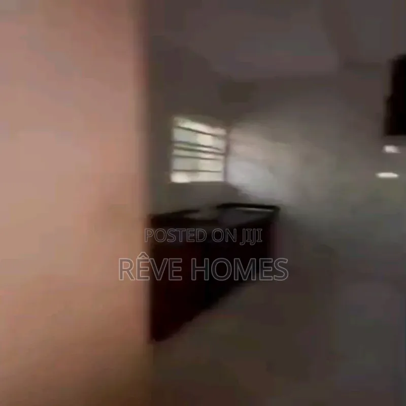 Mini Flat in Anthony Village for rent