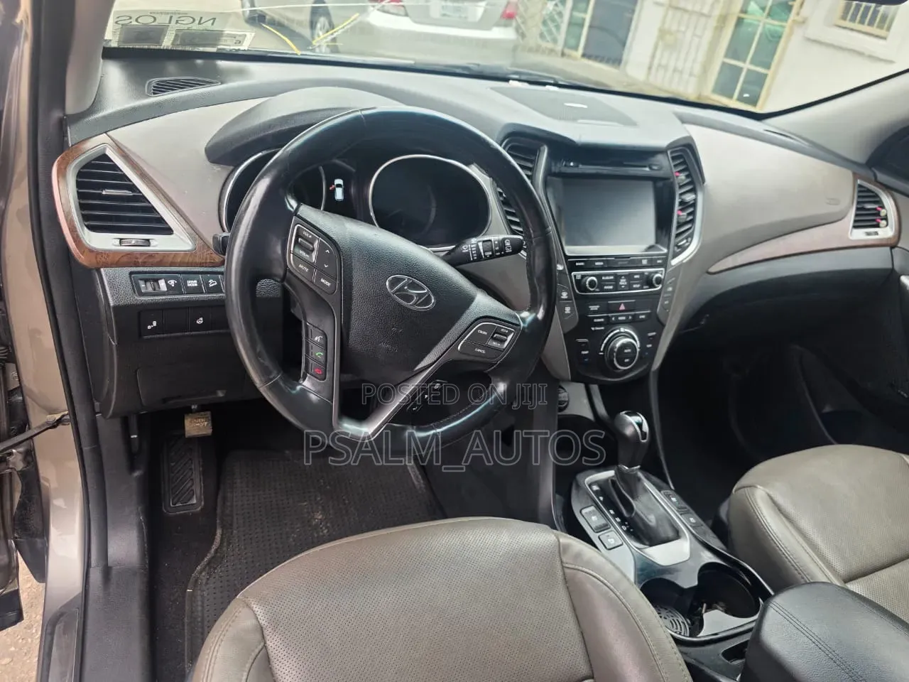Hyundai Santa Fe 2017 Gray