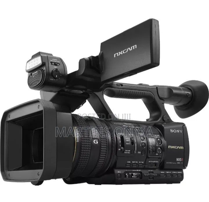 Sony HXR-Nx5r Camcorder