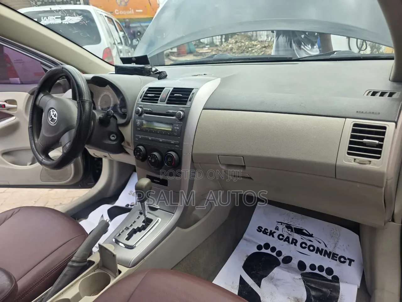 Toyota Corolla 2010 Black