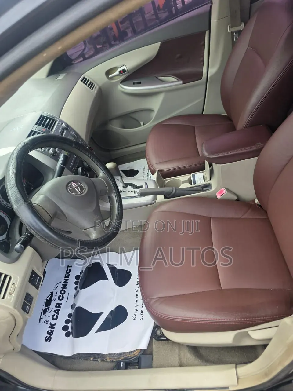 Toyota Corolla 2010 Black
