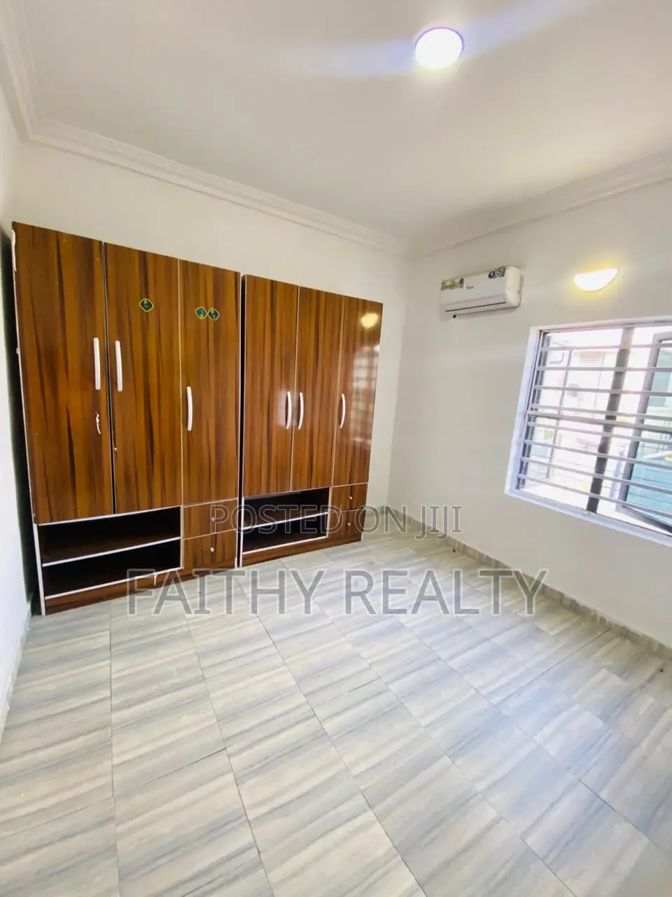 3bdrm Apartment in Ikota, Lekki for rent