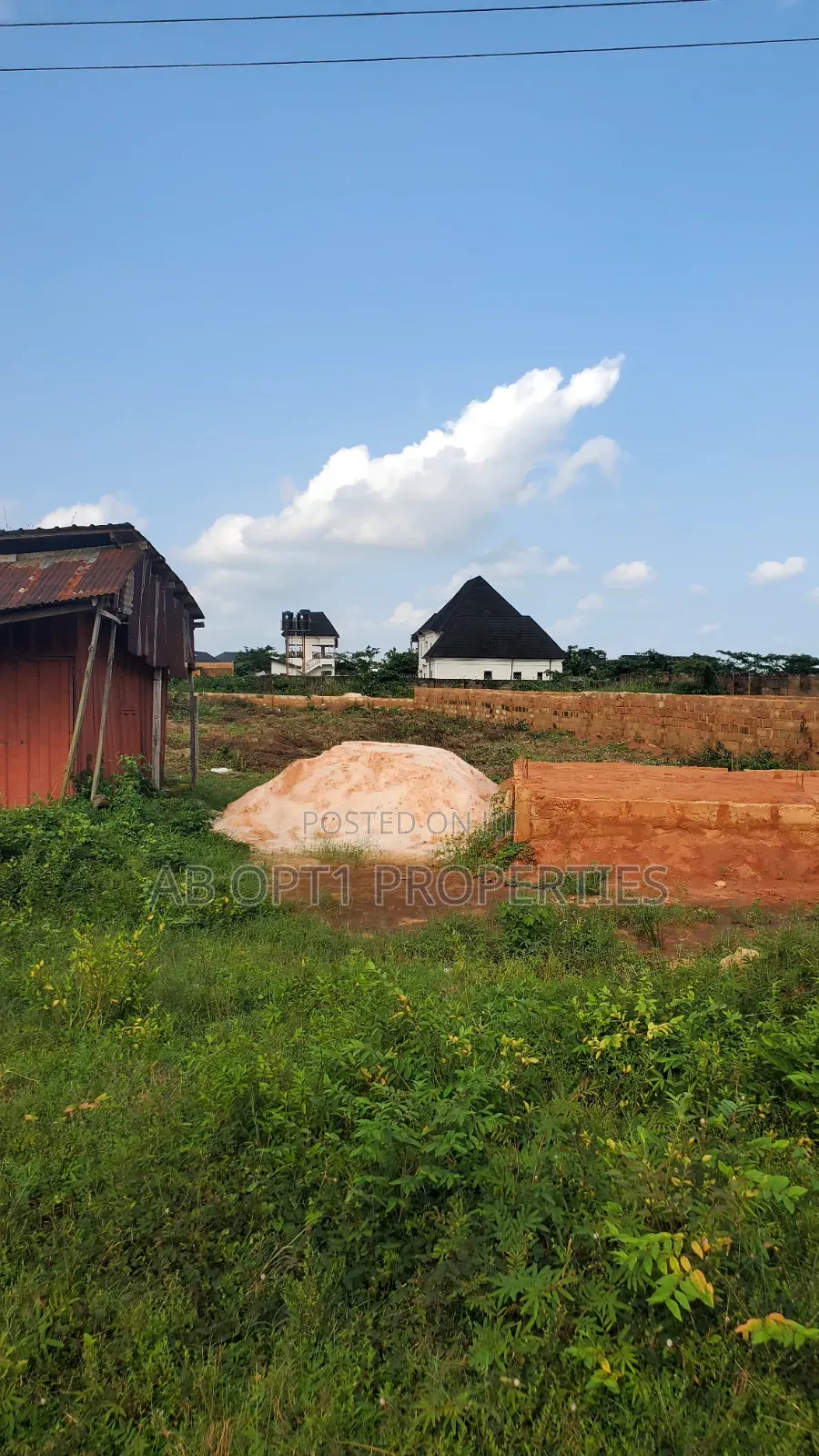 100ft by 100ft Land at Oke-Oroma, Off Airport Road for Sale
