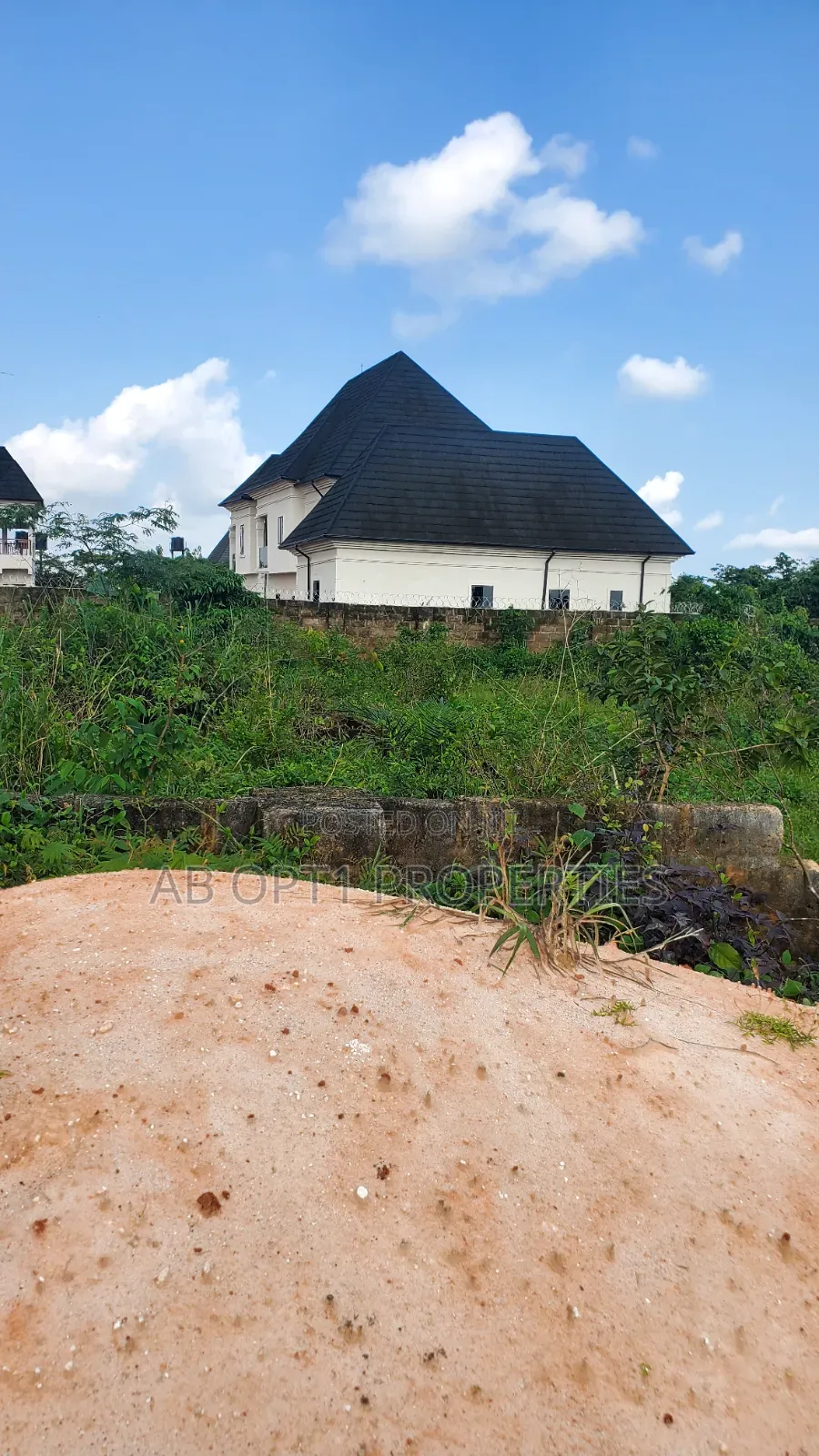 100ft by 100ft Land at Oke-Oroma, Off Airport Road for Sale