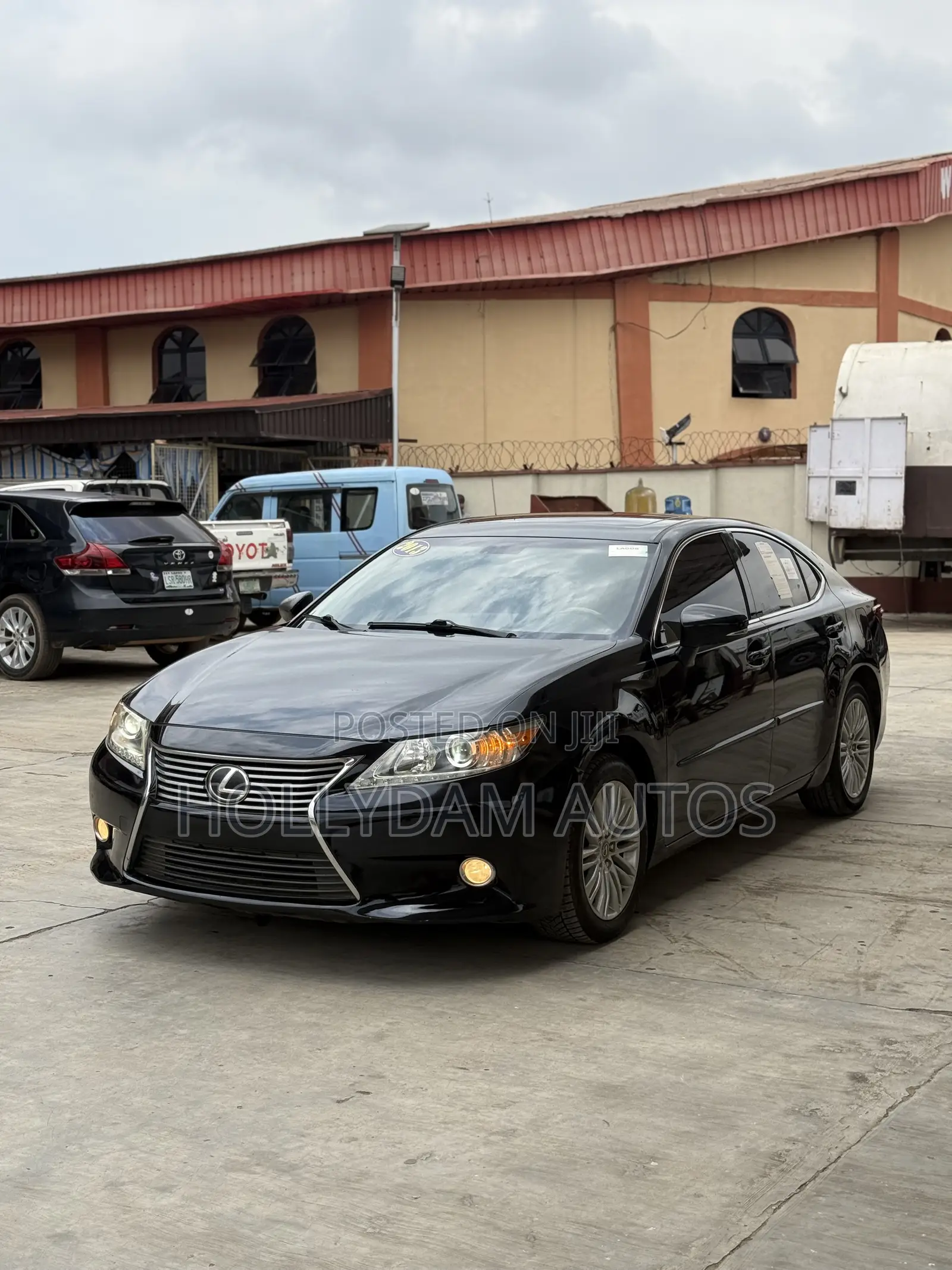 Lexus ES 350 FWD 2013 Black