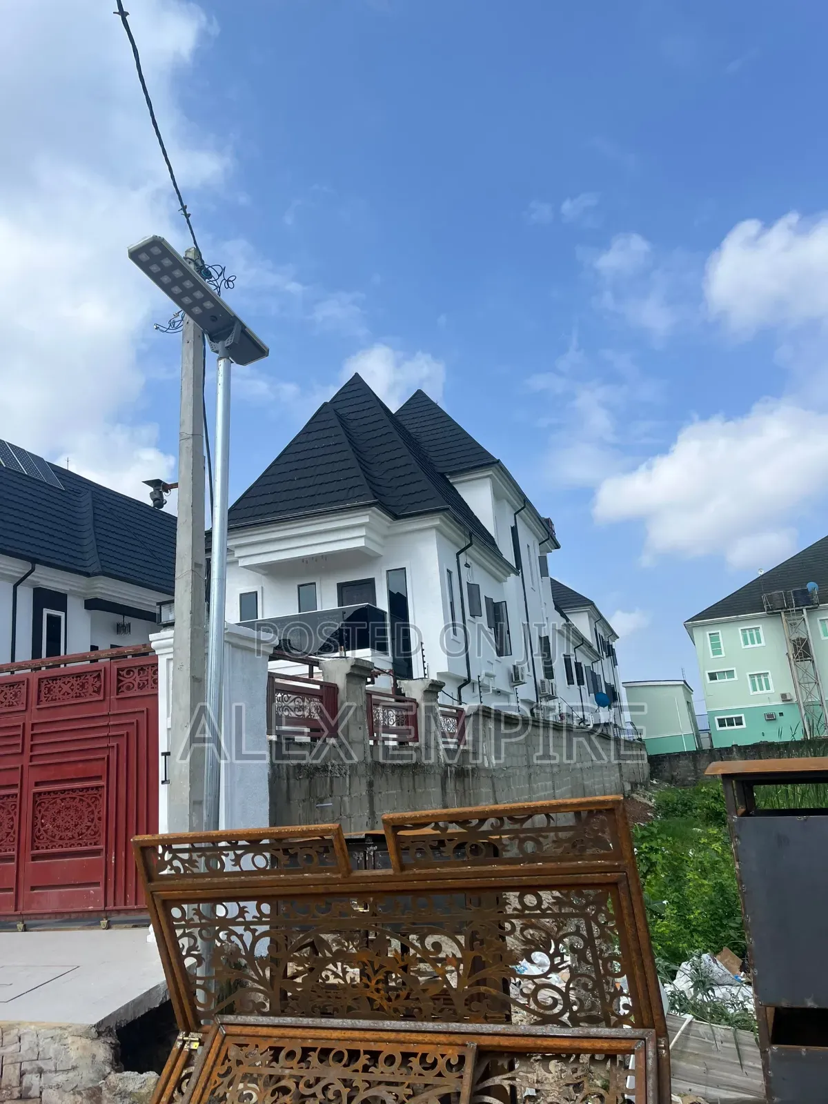 Mini Flat in Ago Palace for rent