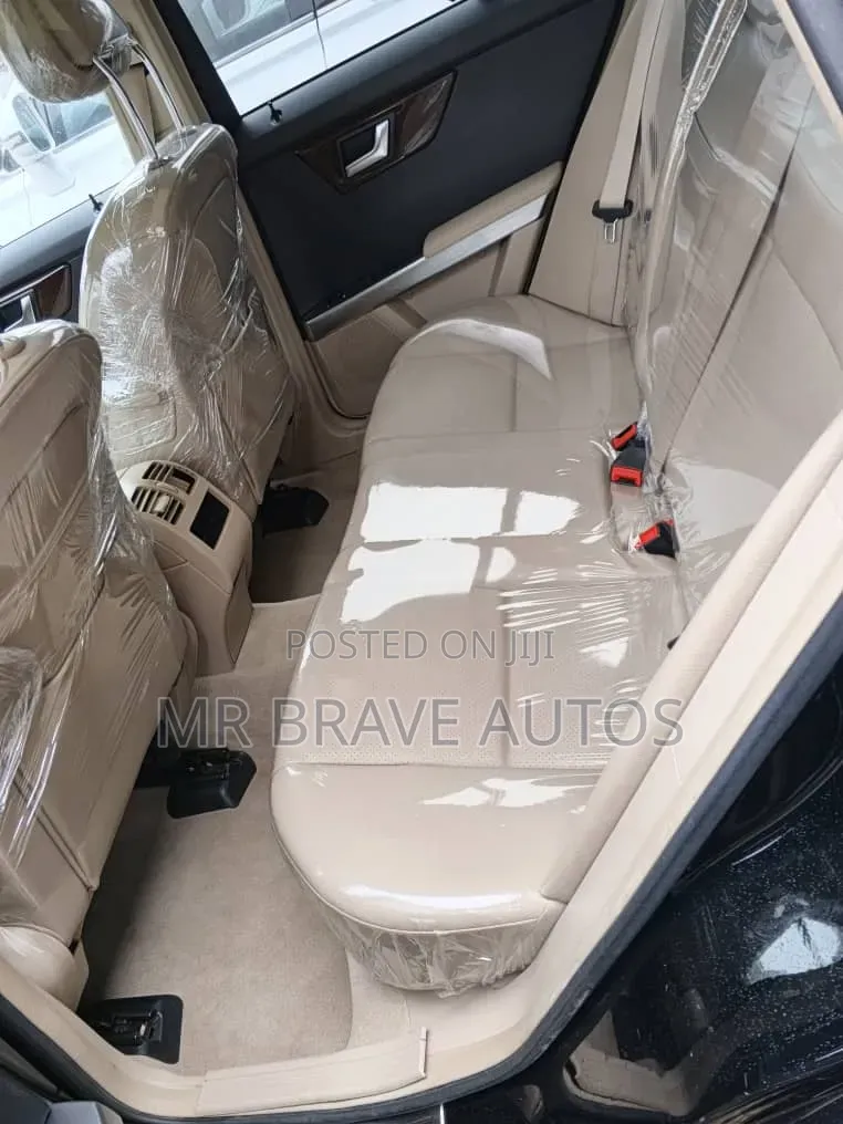 Mercedes-Benz GLK-Class 2012 Black