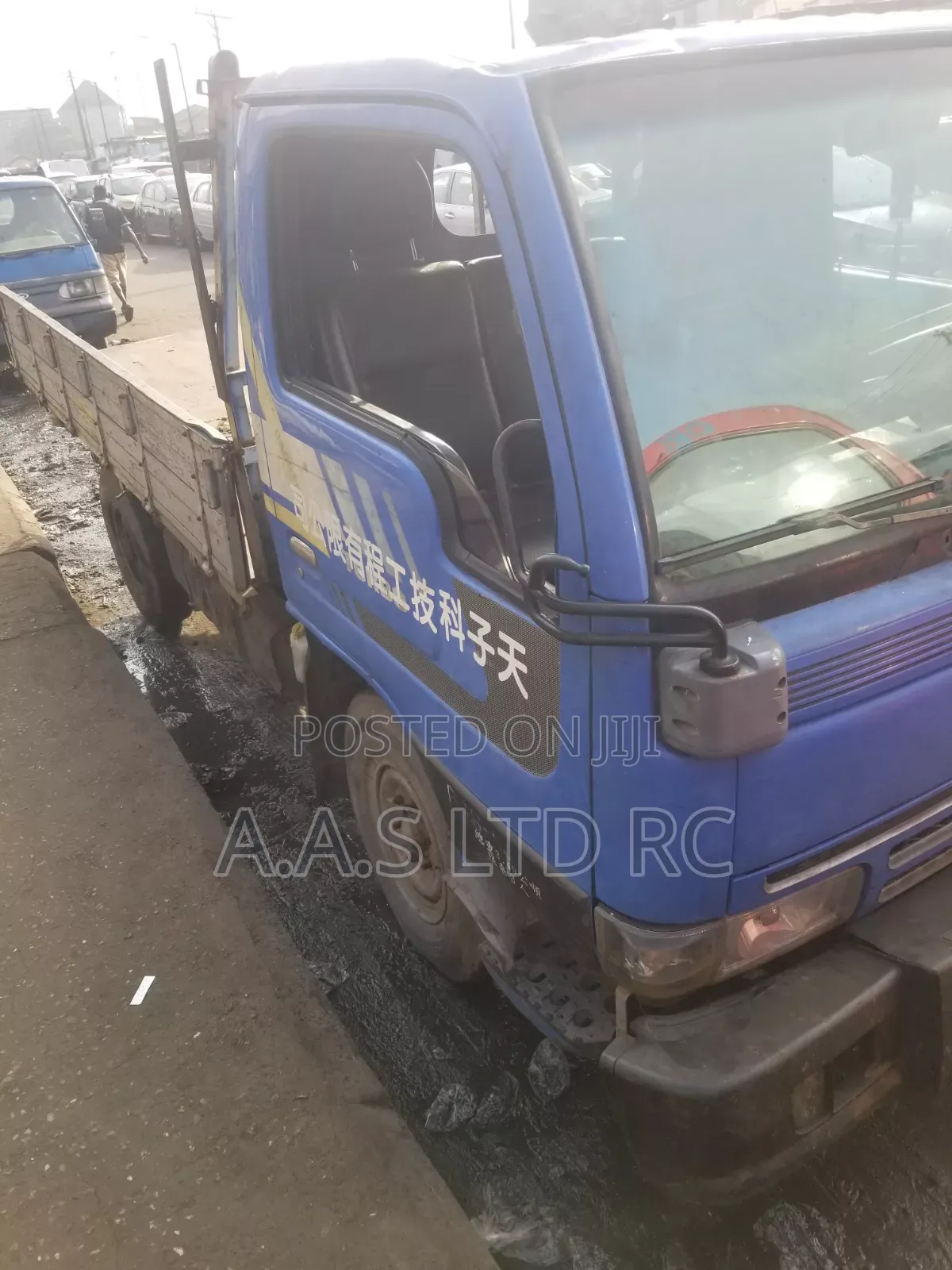 Nissan Cabster Truck