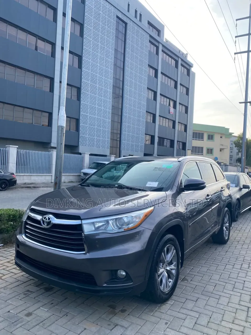 Toyota Highlander XLE 4dr SUV AWD (3.5L 6cyl 6A) 2015 Black