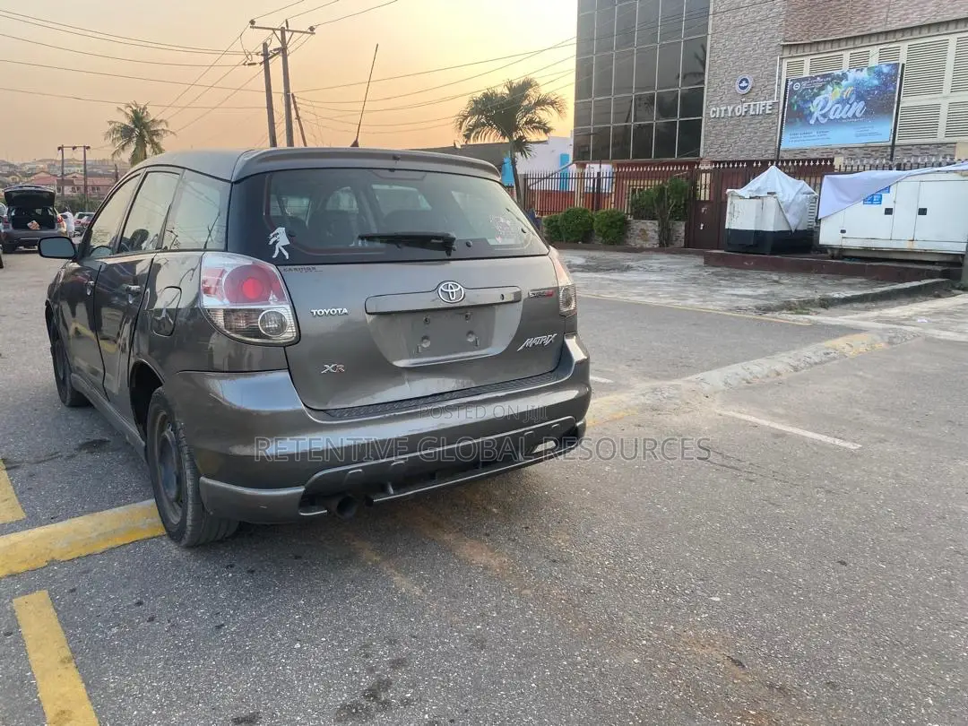 Toyota Matrix 2007 Gray