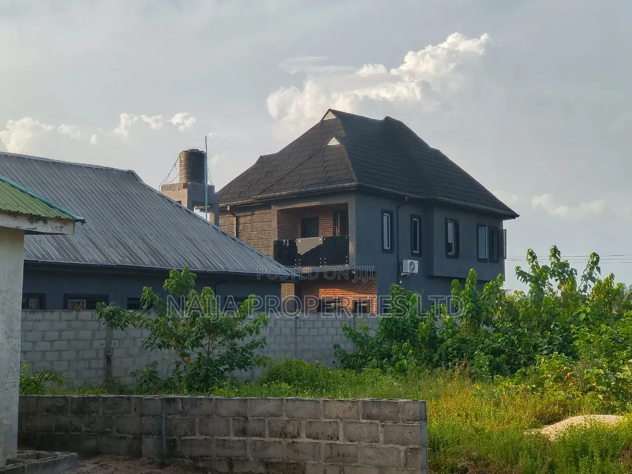 3bdrm Duplex in Eko-Akete, Abijo for sale