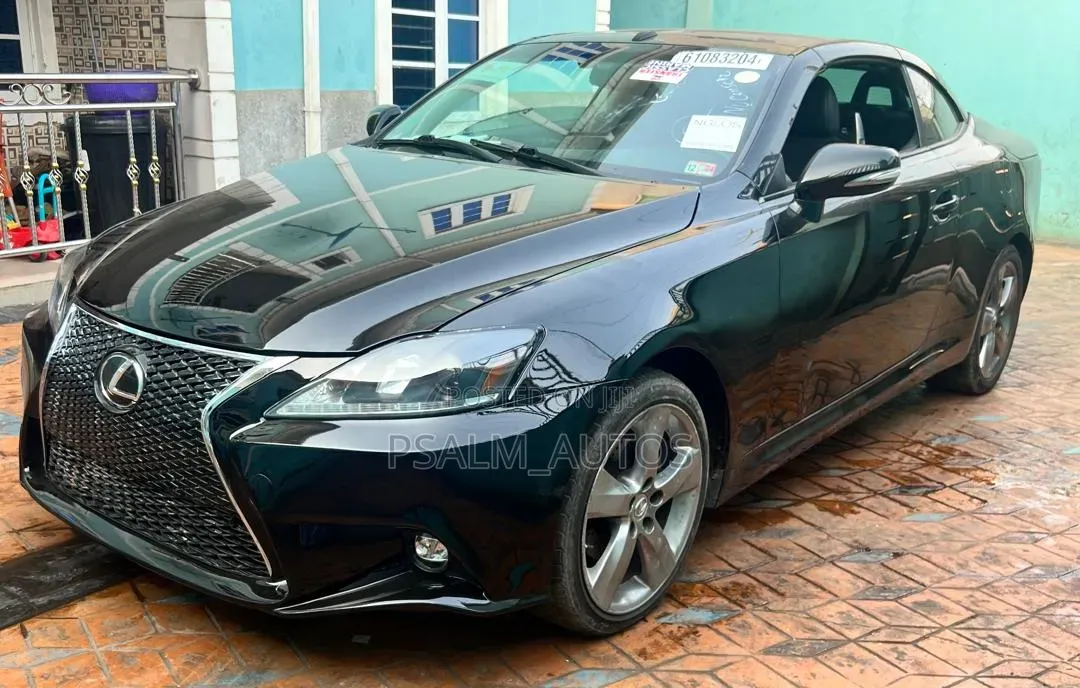 Lexus IS 250 C 2010 Black